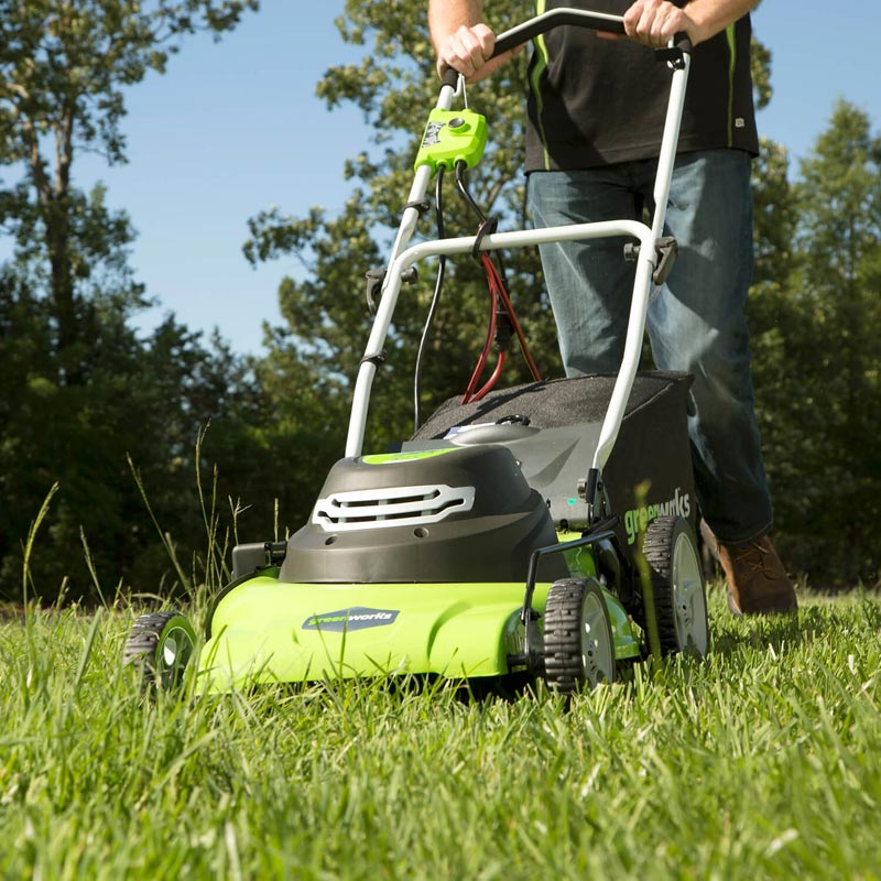 Greenworks 25022 Lawn Mower cutting grass