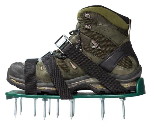 Lawn aerator shoes